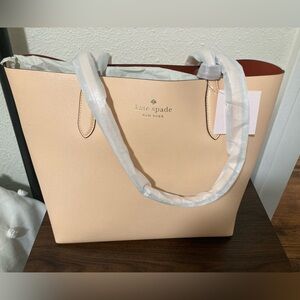 Kate Spade New York Ava Reversible Tote Pouch Crisp Peach refined grain leather